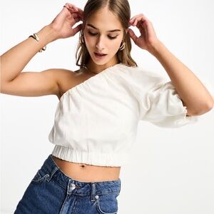 NWT Abercrombie & Fitch White One Shoulder Puff Sleeve Top